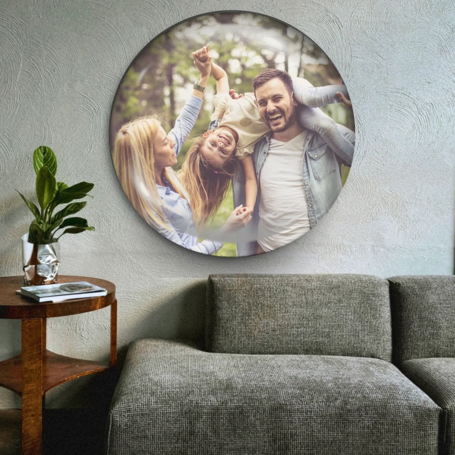 Custom Round Glass Art – Personalized Glass Wall Decor.