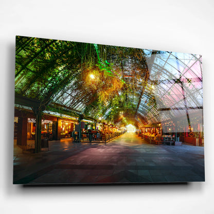 Rua Coberta Radiance – Gramado, Brazil Glass Art